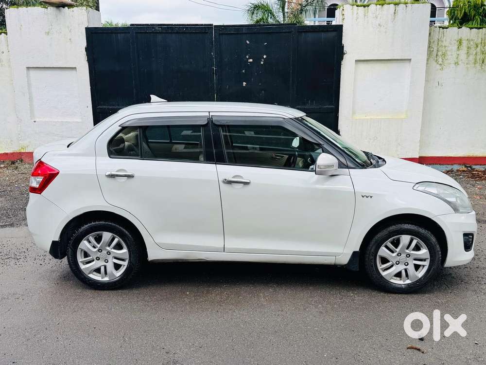 Maruti Suzuki Swift Dzire 1.2 Vxi Bsiv, 2013, Petrol