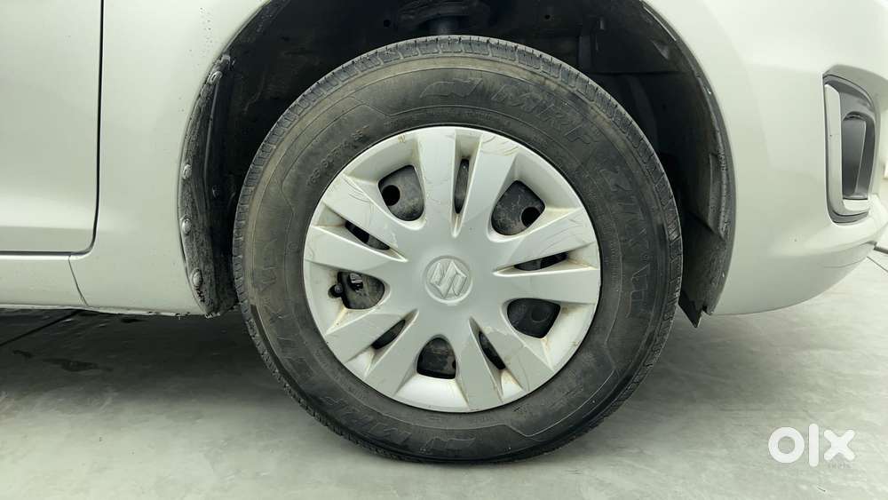 Maruti Suzuki Swift Vvt Vxi, 2016, Petrol