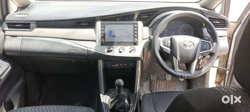 Toyota Innova Crysta 2.4 G Mt, 2022, Diesel