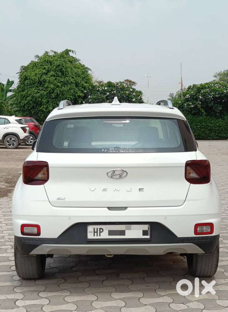 Hyundai Venue Sx Mt, 2022, Diesel