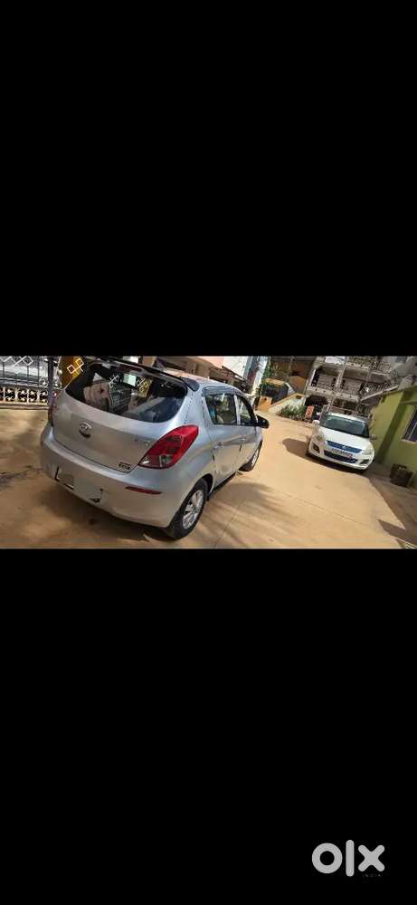 Hyundai I20 Magna Petrol 2012
