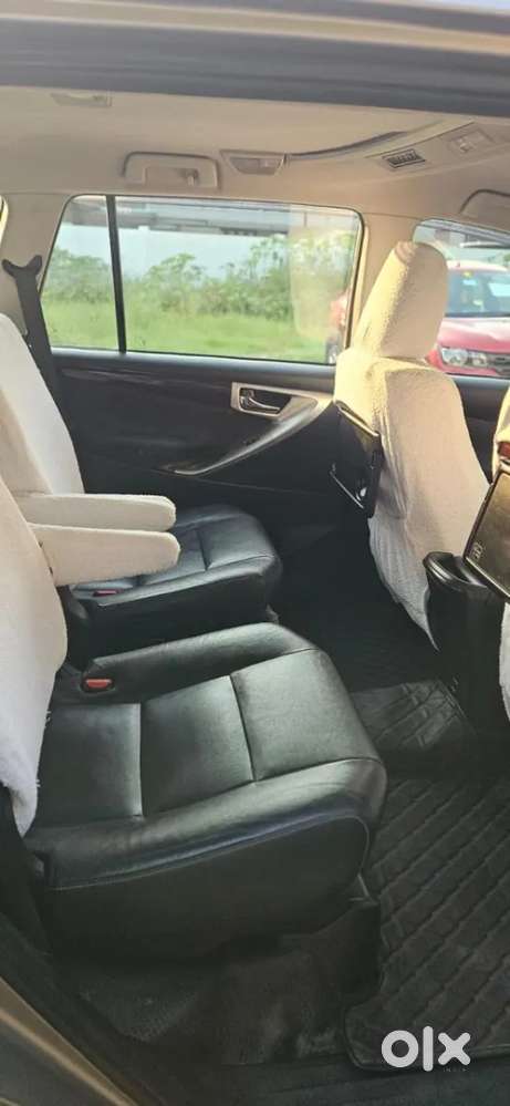 Toyota Innova Crysta, 2016, Diesel