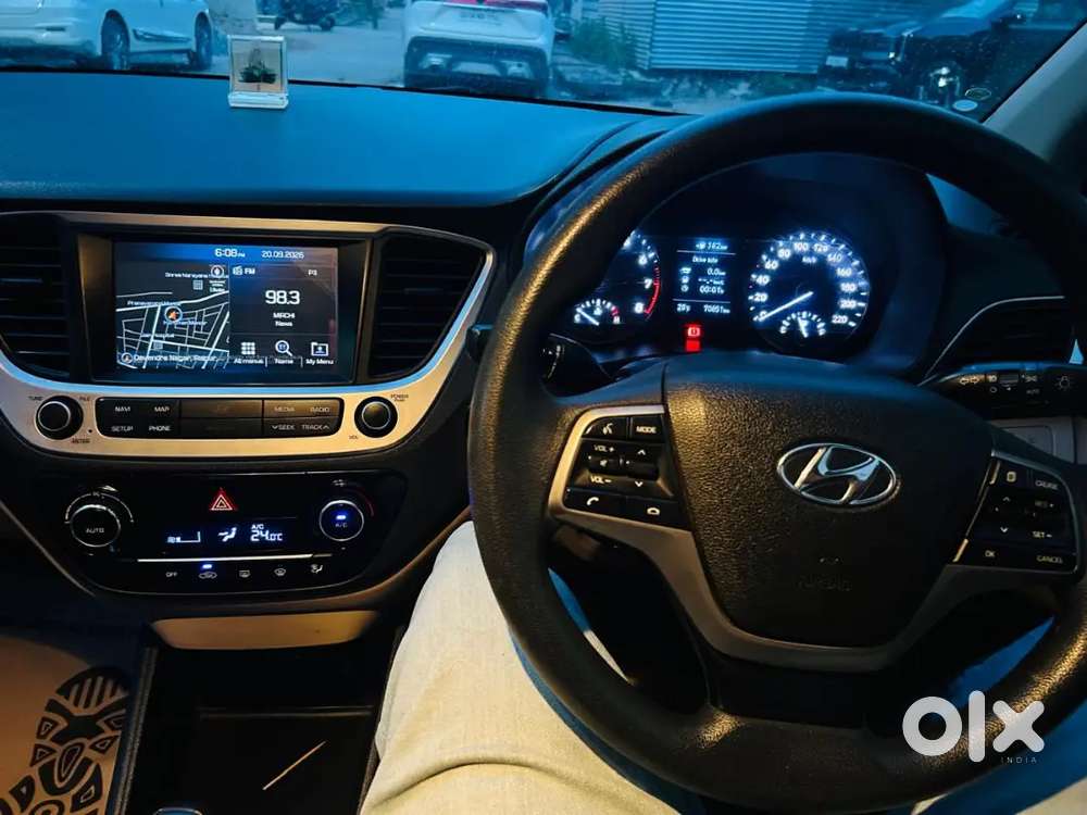 Hyundai Verna 1.6 Vtvt Sx Petrol