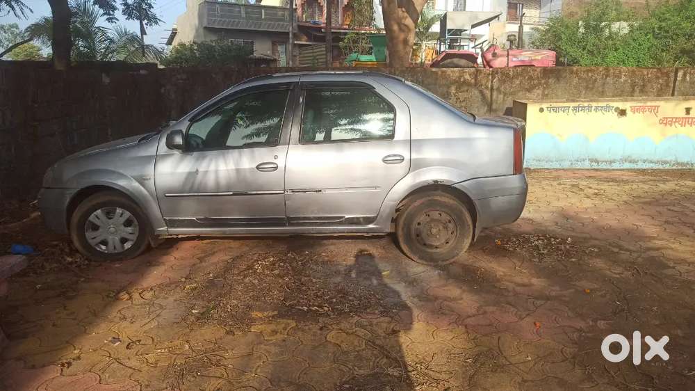 Mahindra E Verito 2012 Diesel Well Maintained