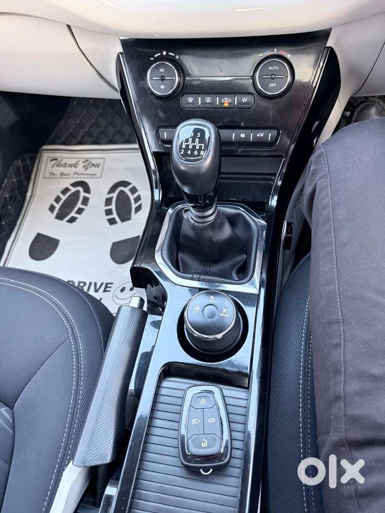 Tata Nexon 1.2 Revotron Xz Plus (s), 2023, Petrol