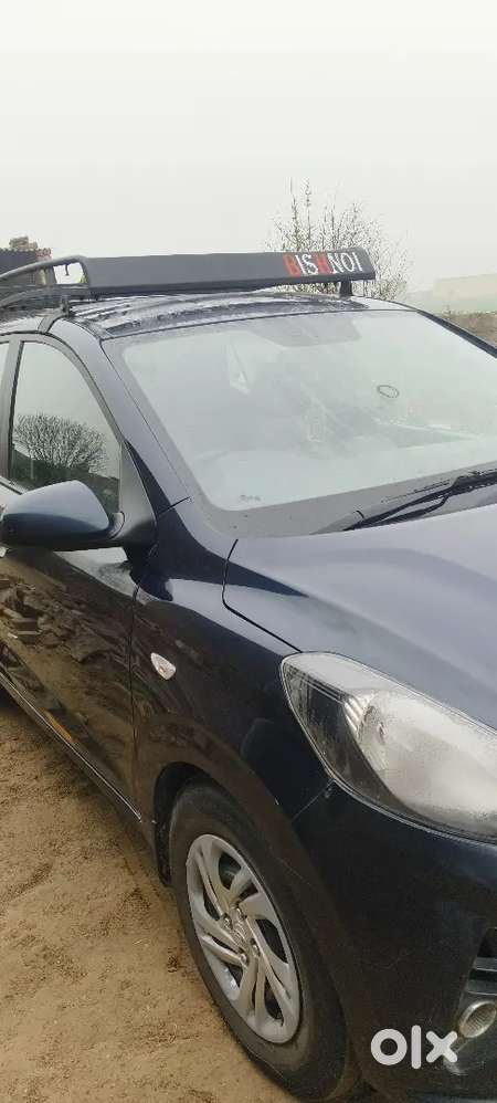 Hyundai Aura 2022 Cng & Hybrids Well Maintained