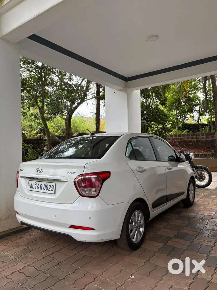 Hyundai Xcent 1.2 Vtvt Petrol 2014
