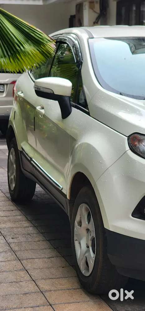 Ford Ecosport 2015 Diesel 110000 Km Driven
