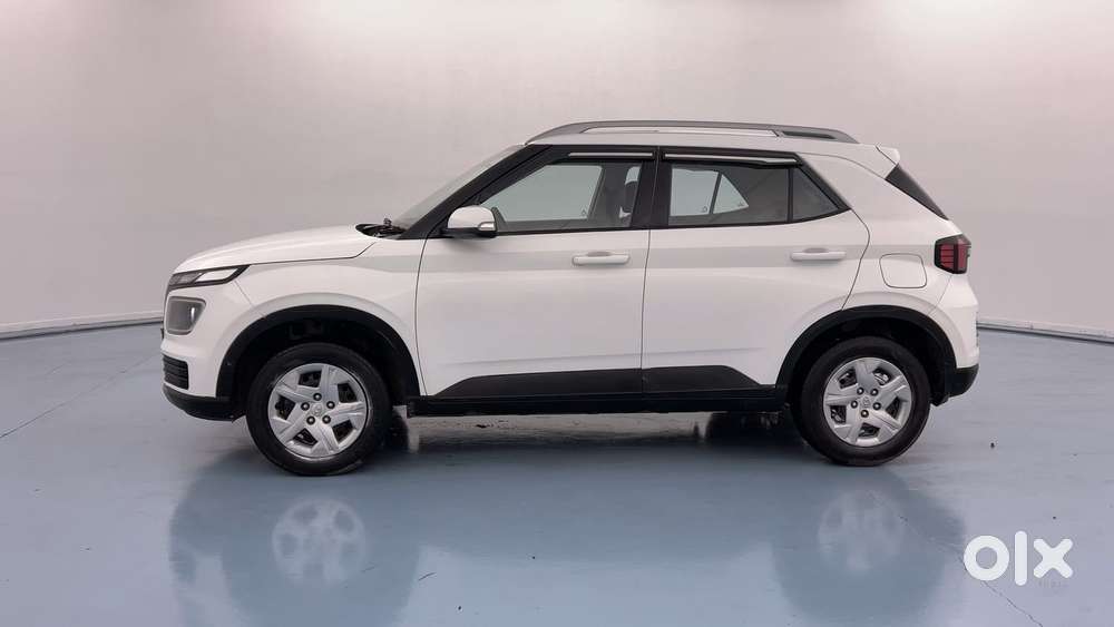 Hyundai Venue Sx, 2022, Petrol