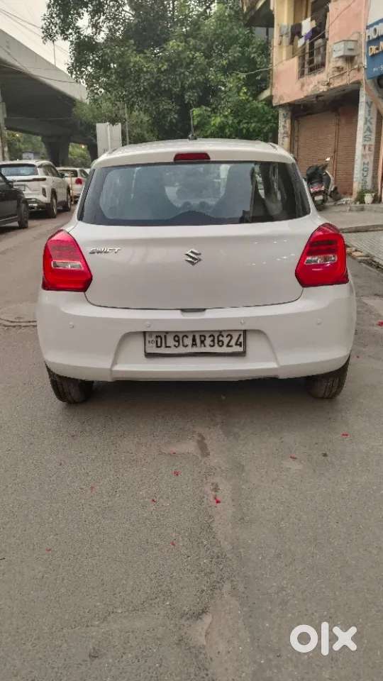 Maruti Suzuki Swift Lxi, 2019, Petrol