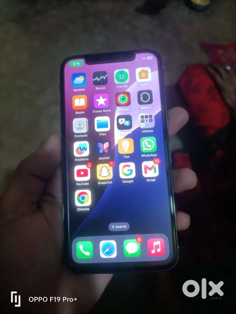 I phone xs
