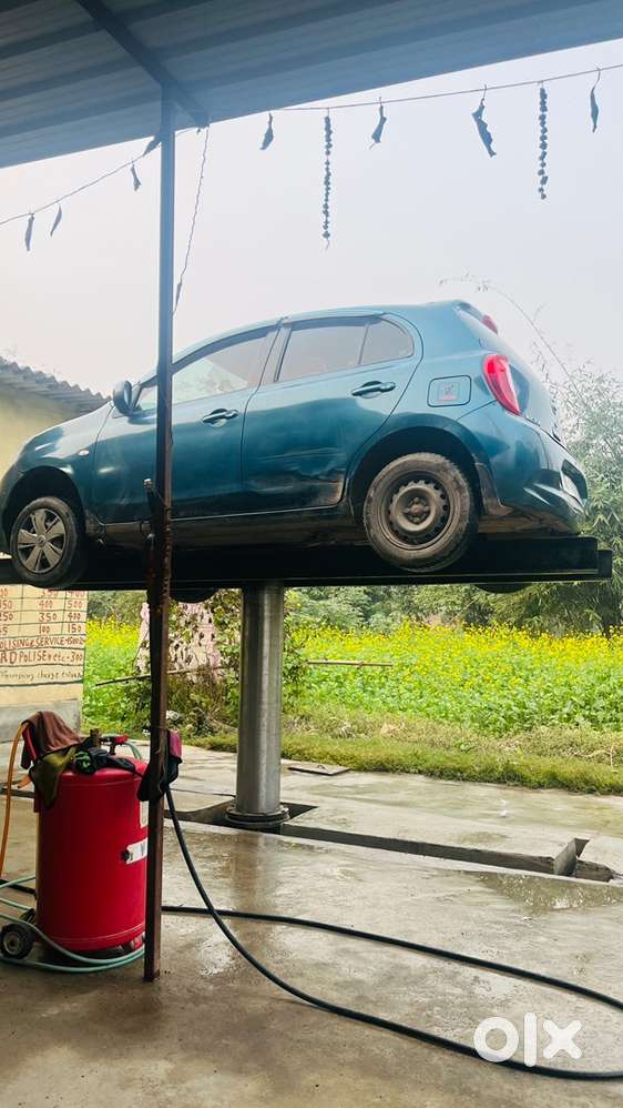 Nissan Micra Active 2014