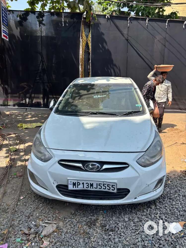 Hyundai Verna 2013