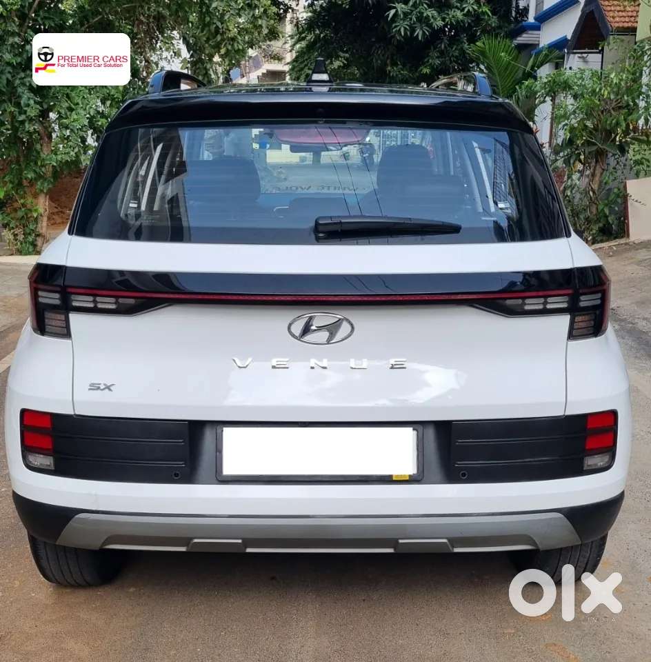 Hyundai Venue [2022-ongoing] 1.5 Crdi Sx, 2023, Diesel