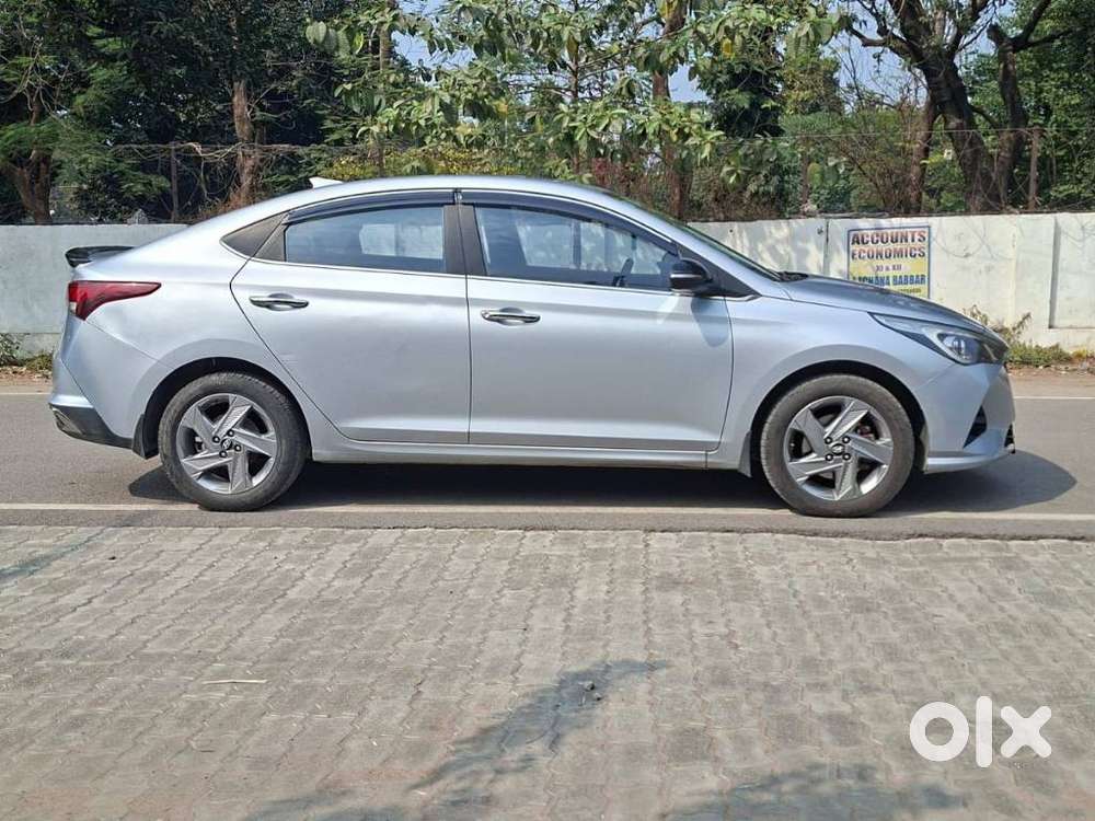 Hyundai Verna, 2022, Diesel
