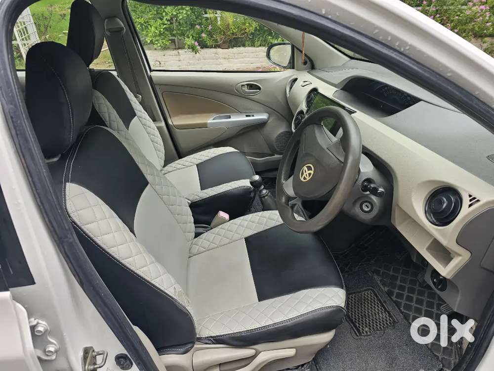 Excellent Condition Without Any Scratches With Alloys