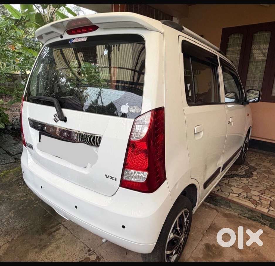 2017 Suzuki Wagon R Petrol Automatic , White, Lady Driven, 22,141 Kms