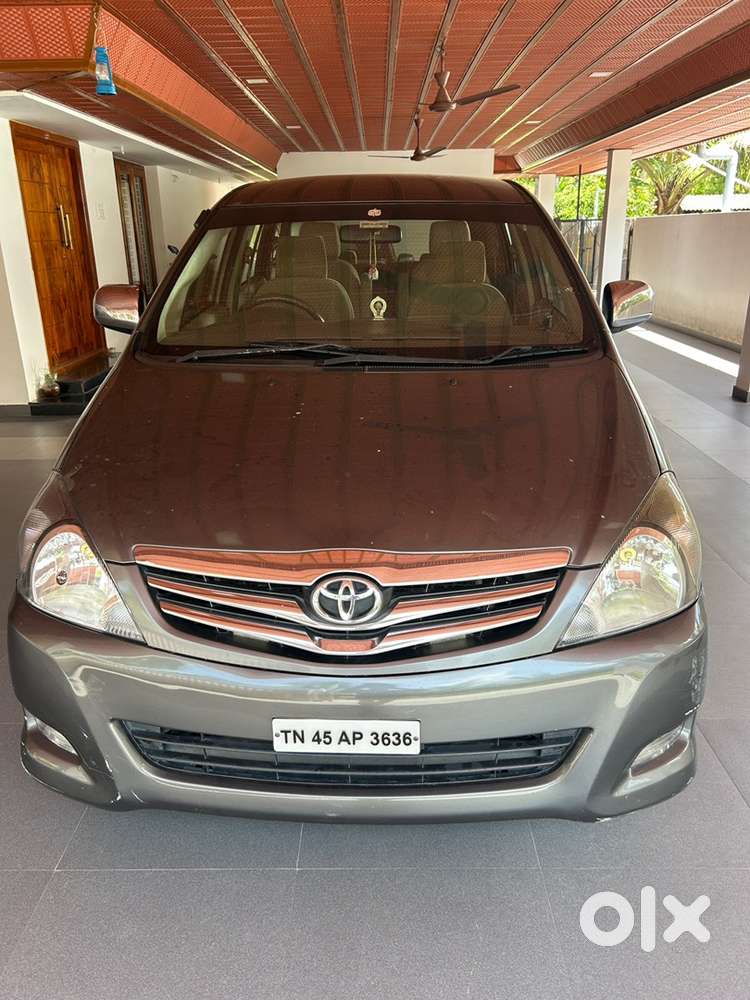 Toyota Innova Diesel 2009 Year
