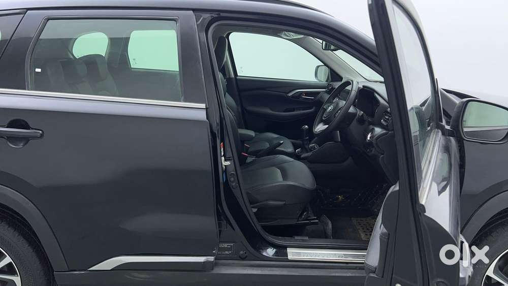 Toyota Urban Cruiser Hyryder 1.5 V Neo Drive, 2023, Petrol
