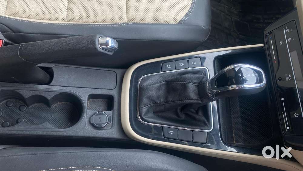 Skoda Slavia 1.5 Tsi Style Dsg, 2022, Petrol