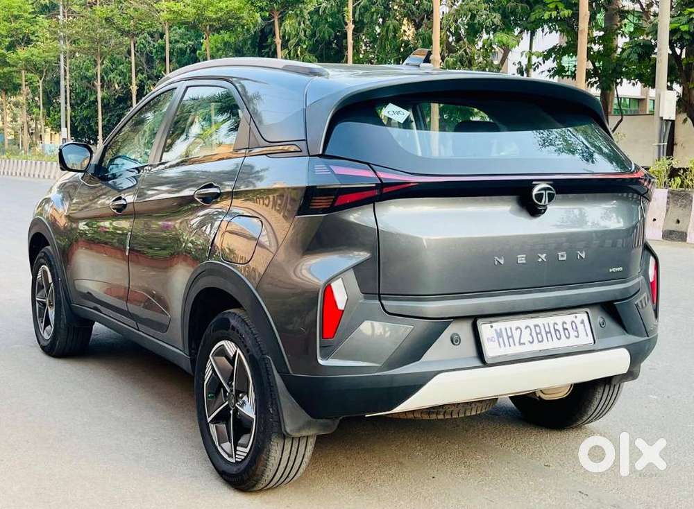 Tata Nexon, 2024, Petrol
