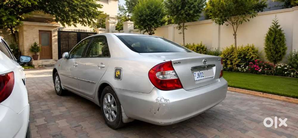 Camry 2005 Life Upto 12-12-2030 Petrol 85000 Km Driven