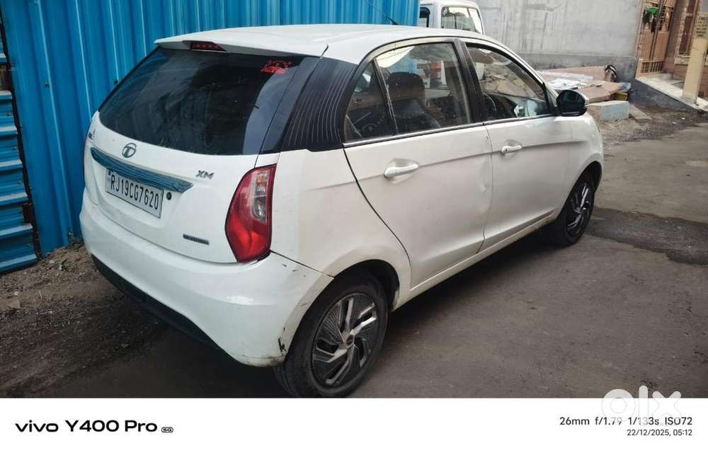 Tata Bolt 2017 Cng & Hybrids 85250 Km Driven