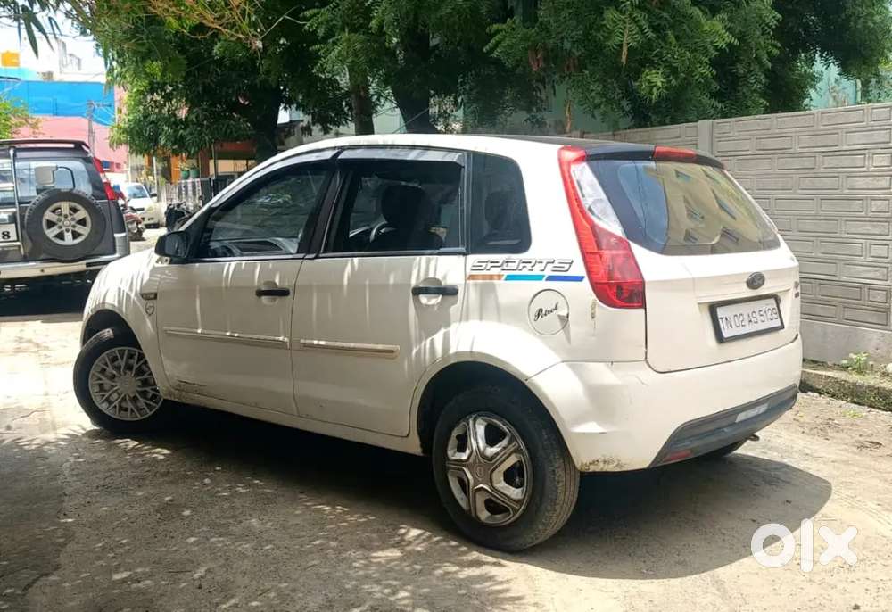 Ford Figo 1.2 Petrol 2011