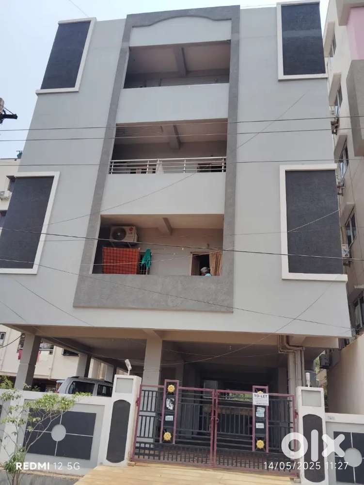 Spacious 2Bhk house for rent in Sujathanagar
