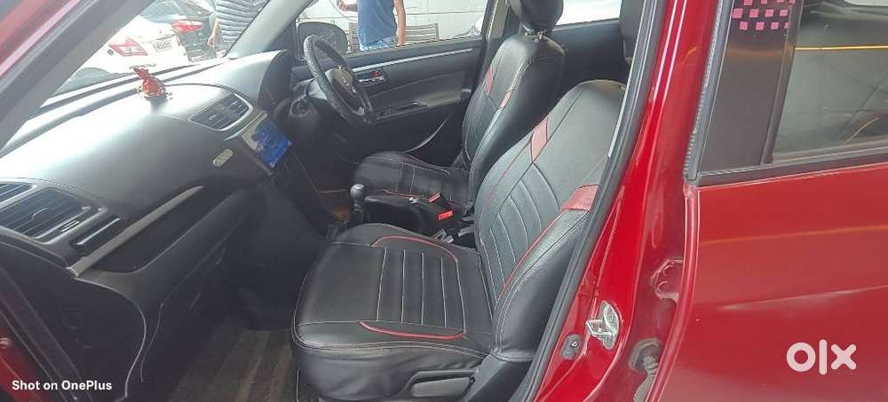 Maruti Suzuki Swift Vxi Abs Bsiv, 2014, Petrol
