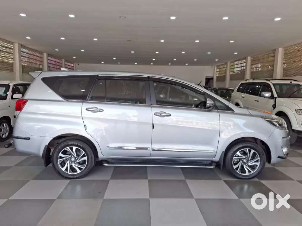 Toyota Innova Crysta [2020-ongoing] 2.4 Vx 7 Str, 2023, Diesel