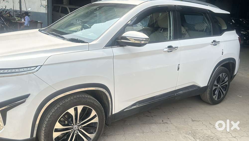 Mg Hector Sharp At, 2022, Petrol