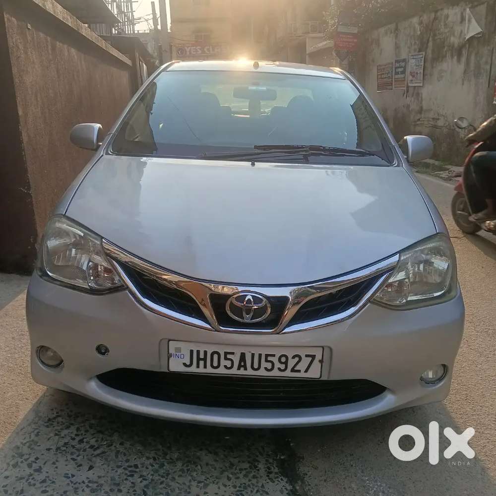Toyota Etios 2013 Variant