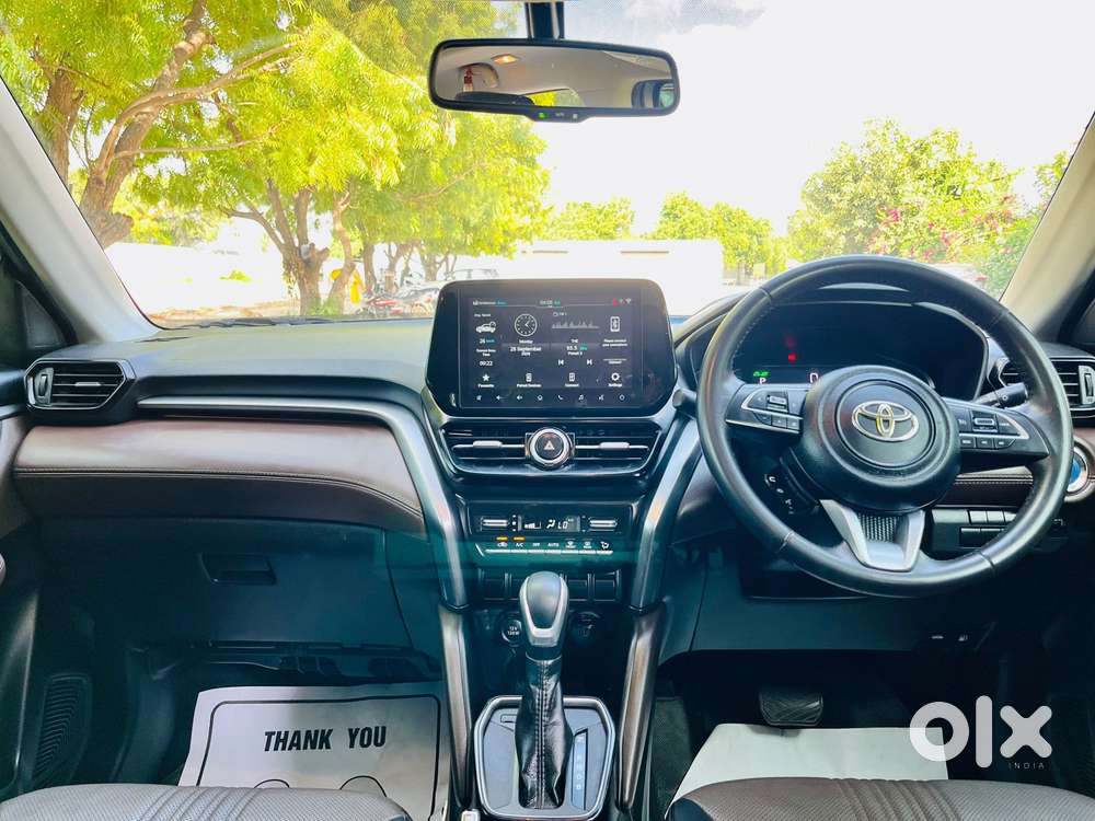 Toyota Urban Cruiser Hyryder 1.5 V Hybrid, 2024, Petrol