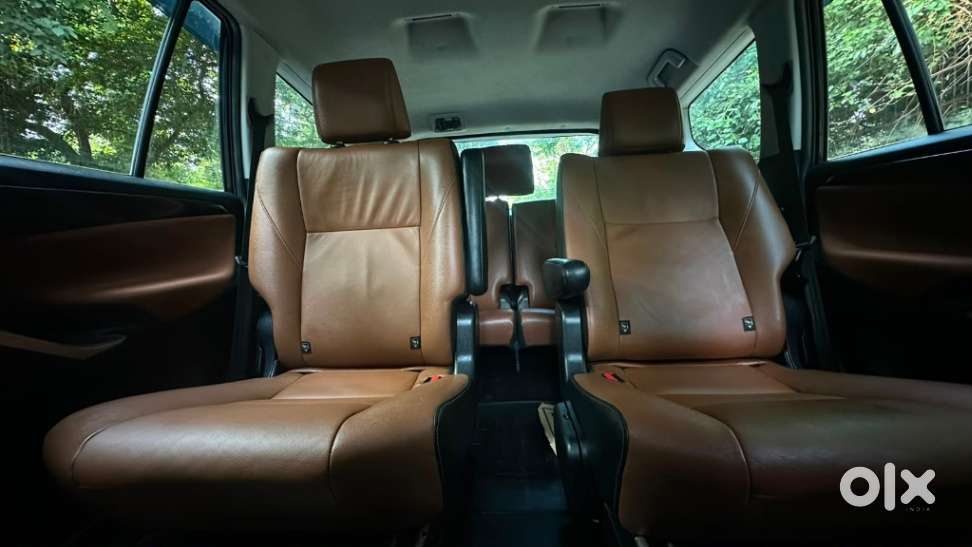 Toyota Innova Crysta [2020-ongoing] 2.7 Zx At 7 Str, 2022, Petrol