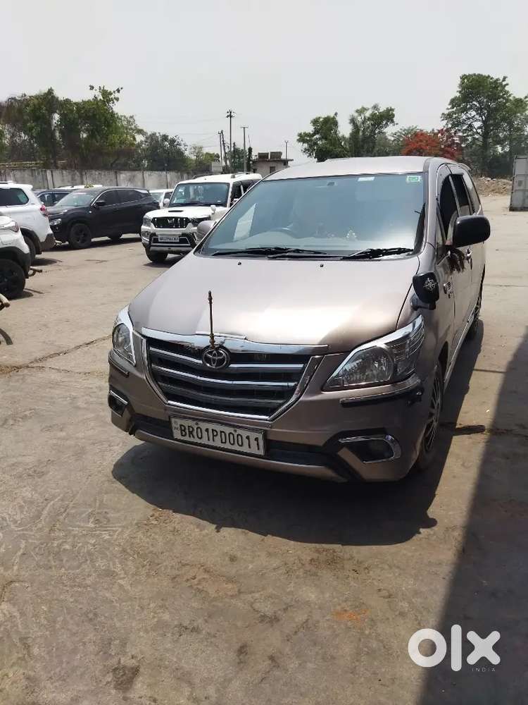 Toyota Innova 2013 Diesel Well Maintained