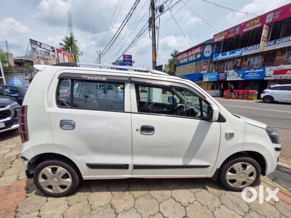 Maruti Suzuki Wagon R Vxi, 2017, Petrol