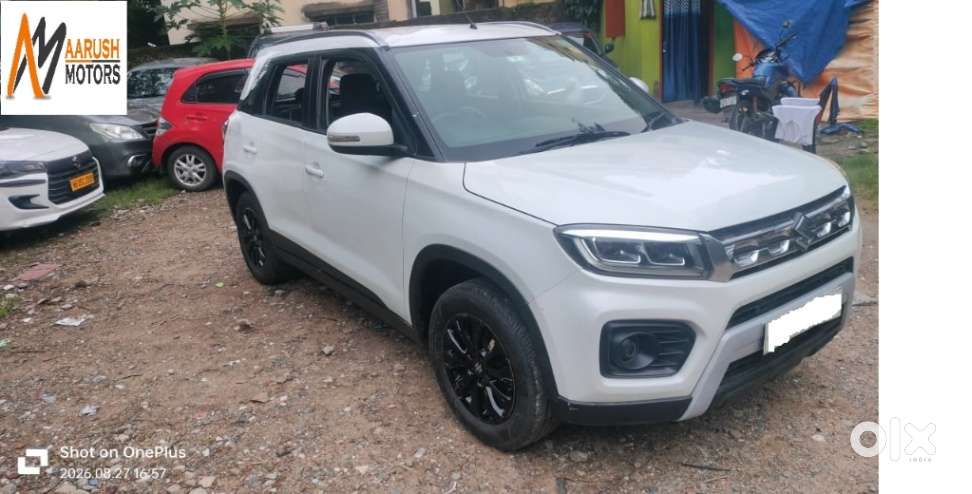 Maruti Suzuki Brezza 1.5 Zxi Smart Hybrid, 2022, Petrol