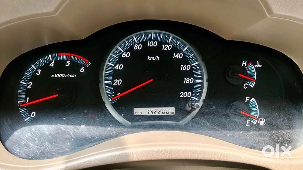 Toyota Innova 2.5 V 7 Str, 2015, Diesel