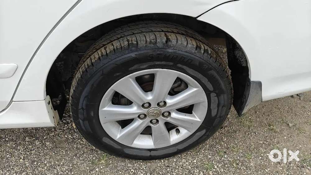 Toyota Corolla Altis Diesel 2013