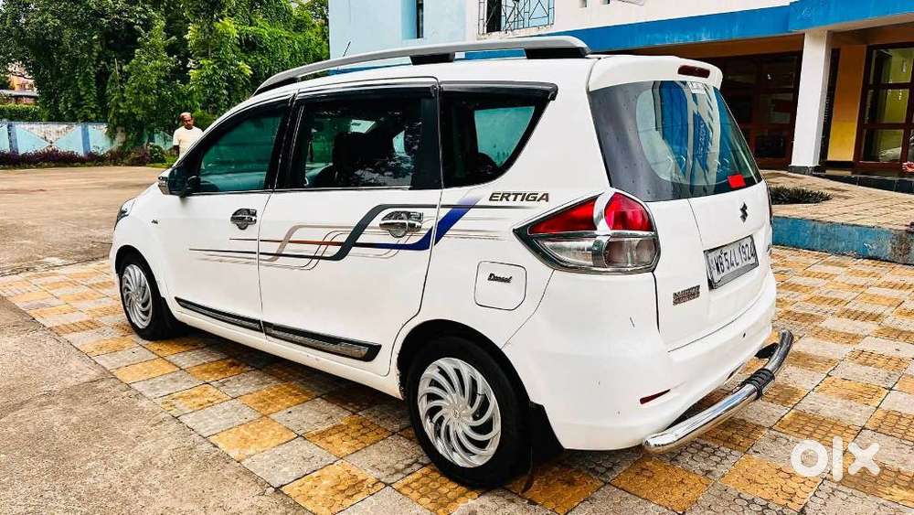 Maruti Suzuki Ertiga Vdi Shvs, 2012, Diesel