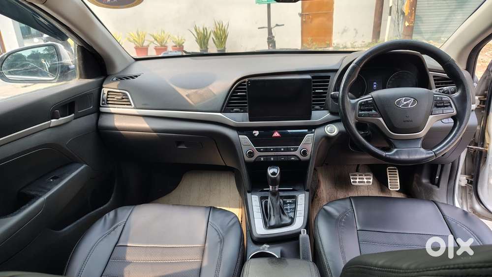 Hyundai Elantra 1.6 Sx Option At, 2017, Petrol