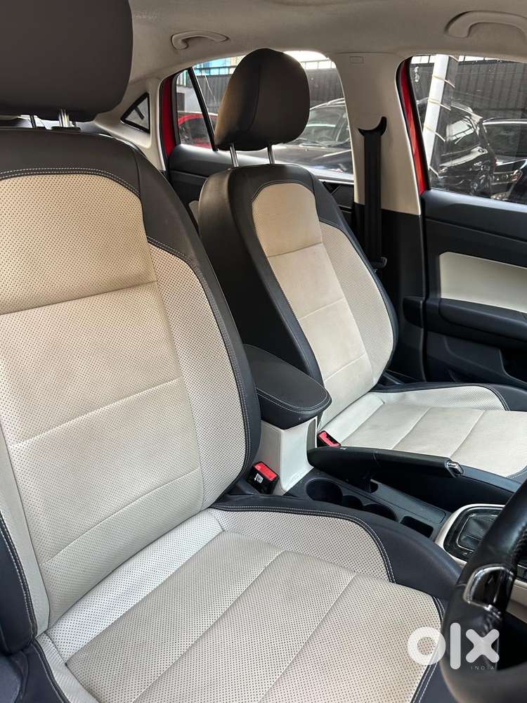 Skoda Slavia 1.5 Tsi Style, 2022, Petrol