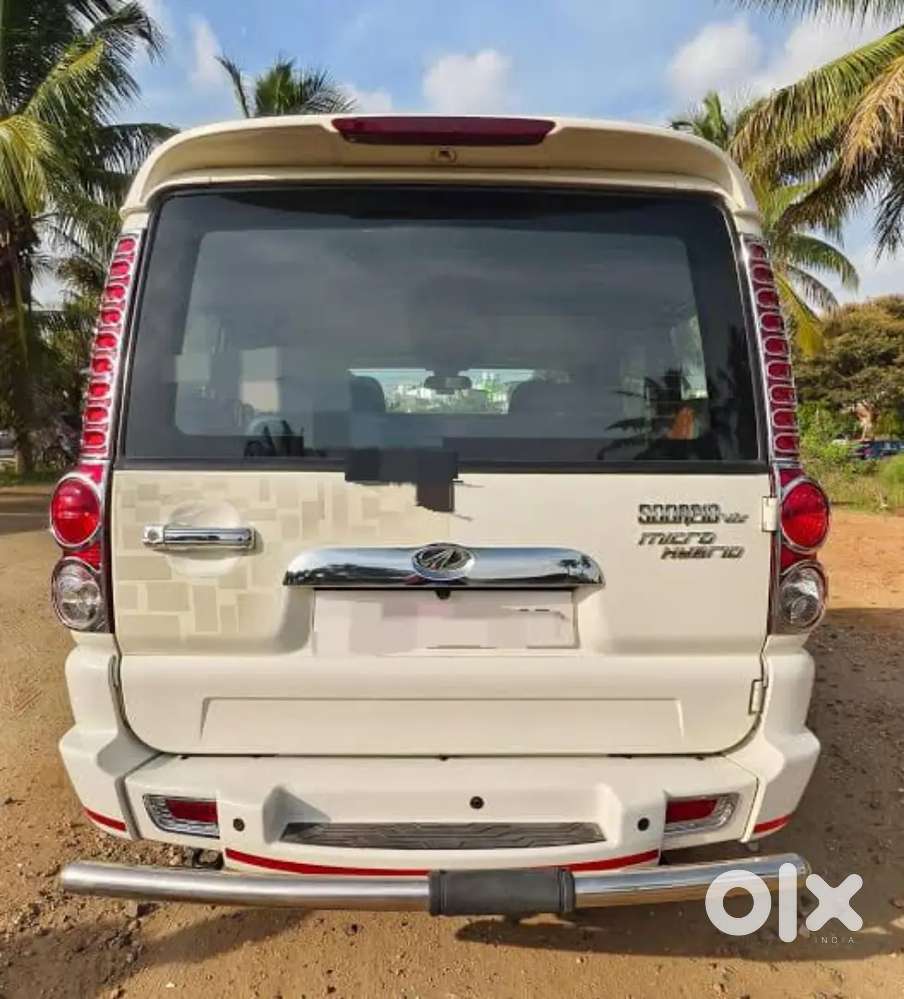 Maruti Suzuki Omni 2011