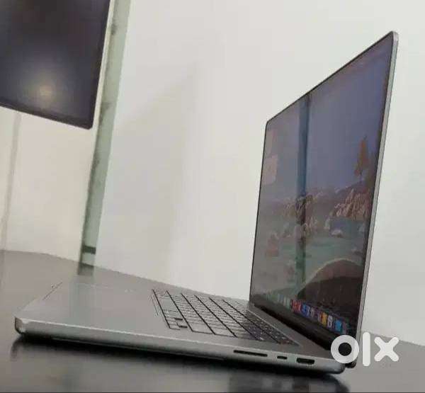 Macbook M1 Max 64gb ram 1TB SSD