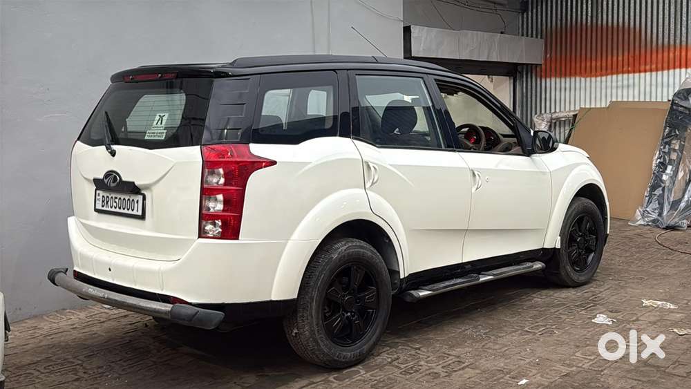 Mahindra Xuv500 Dual Tone Diesel 2015