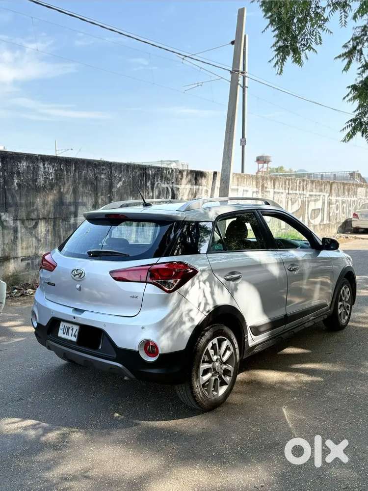 Hyundai I20 Active 2017 Petrol Well Maintained