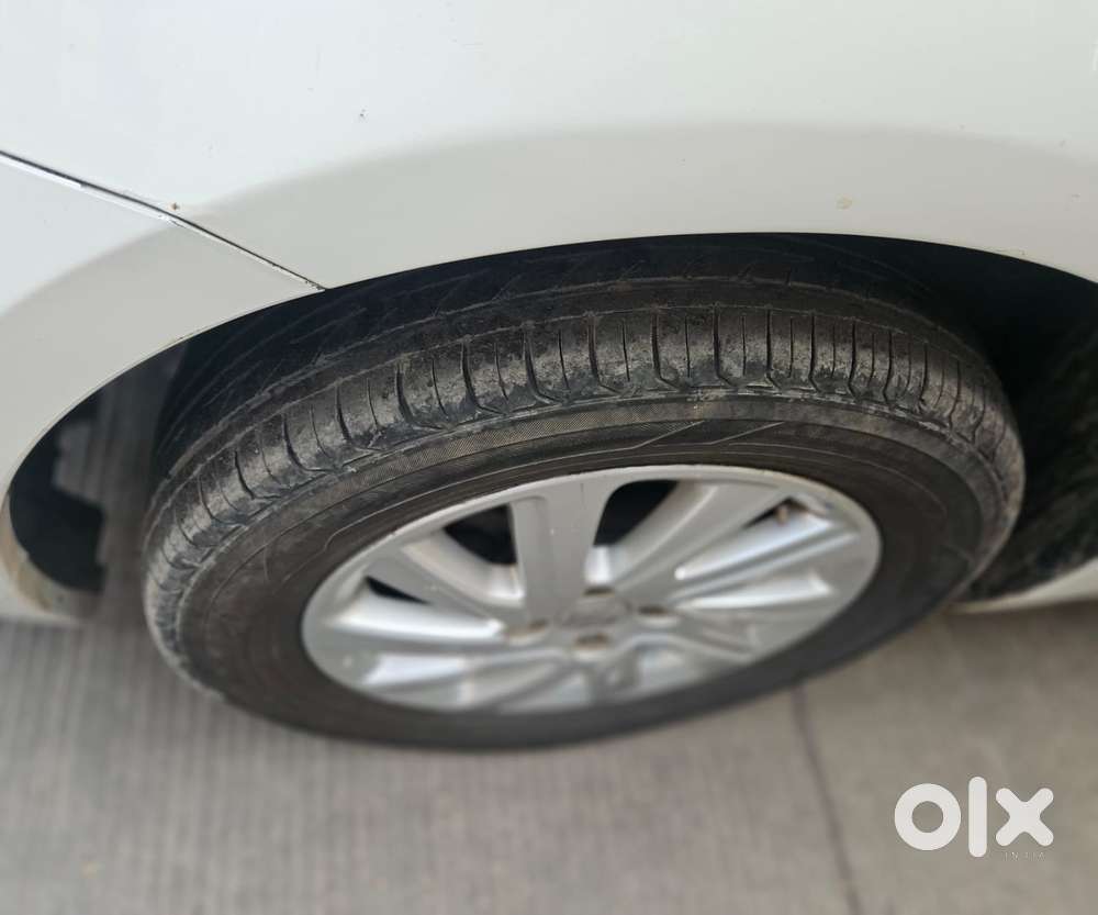 Maruti Suzuki Swift Dzire Amt Zdi Plus, 2016, Diesel