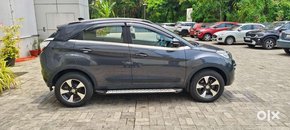 Tata Nexon Amt Xza Plus, 2019, Petrol