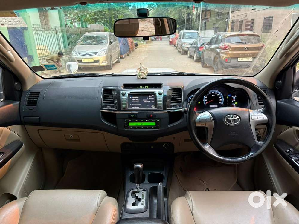 Toyota Fortuner 3.0 4x2 Automatic, 2015, Diesel